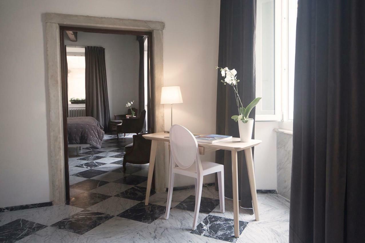 Duomosette Bed & Breakfast การ์รารา ภายนอก รูปภาพ