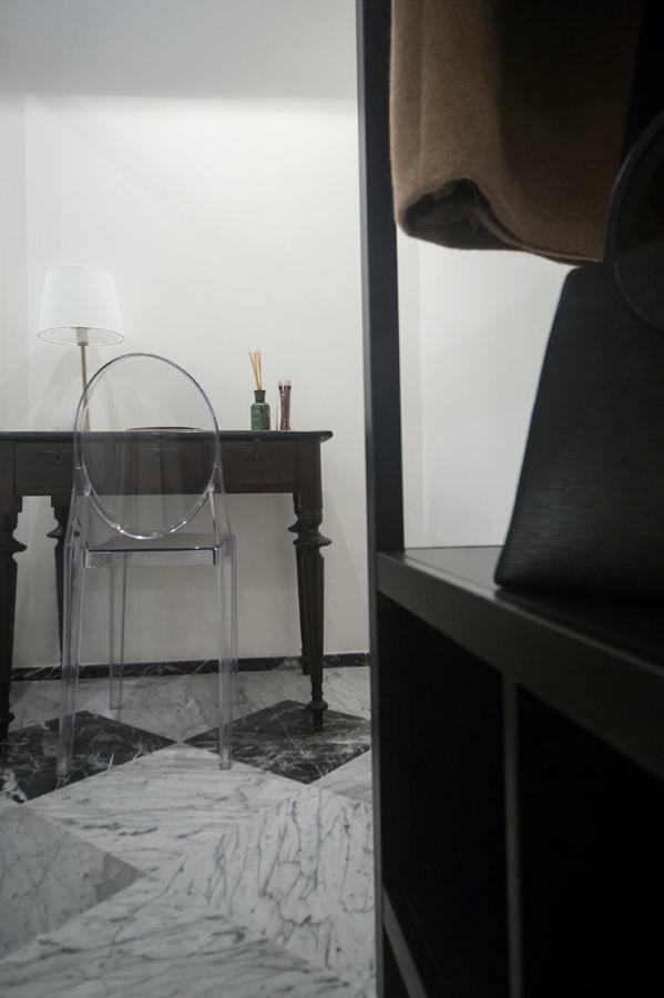 Duomosette Bed & Breakfast การ์รารา ภายนอก รูปภาพ